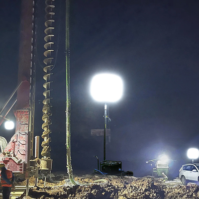 Trípode de manivela de mão LED luzes de balão ao ar livre 600W Torre de luz móvel para empreiteiro